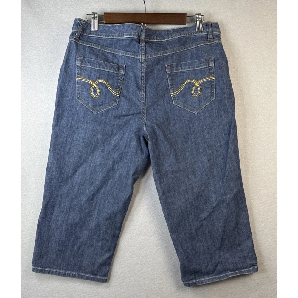 Smiths Dungarees Capri Jeans Women Size 12 Blue Denim Crop Stretch Coastal Vacay - Picture 11 of 13